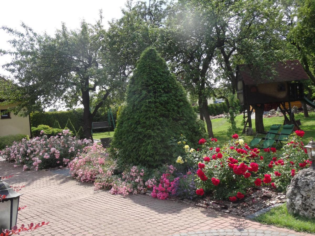 Skalny Apartamenty, Pokoje Ogrodzieniec Exterior photo